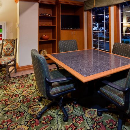 Wyndham Garden Anchorage Airport Hotell Eksteriør bilde