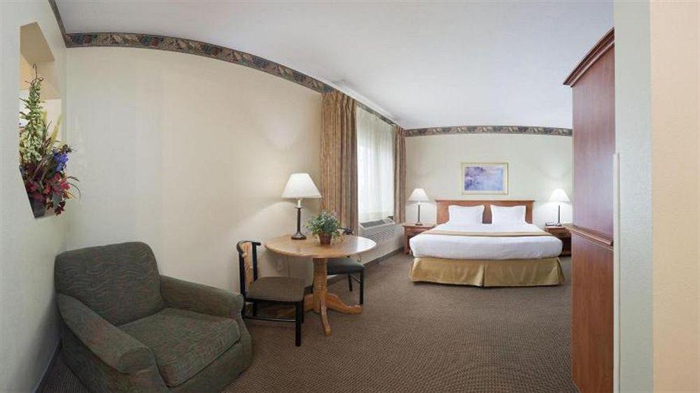 Wyndham Garden Anchorage Airport Hotell Eksteriør bilde