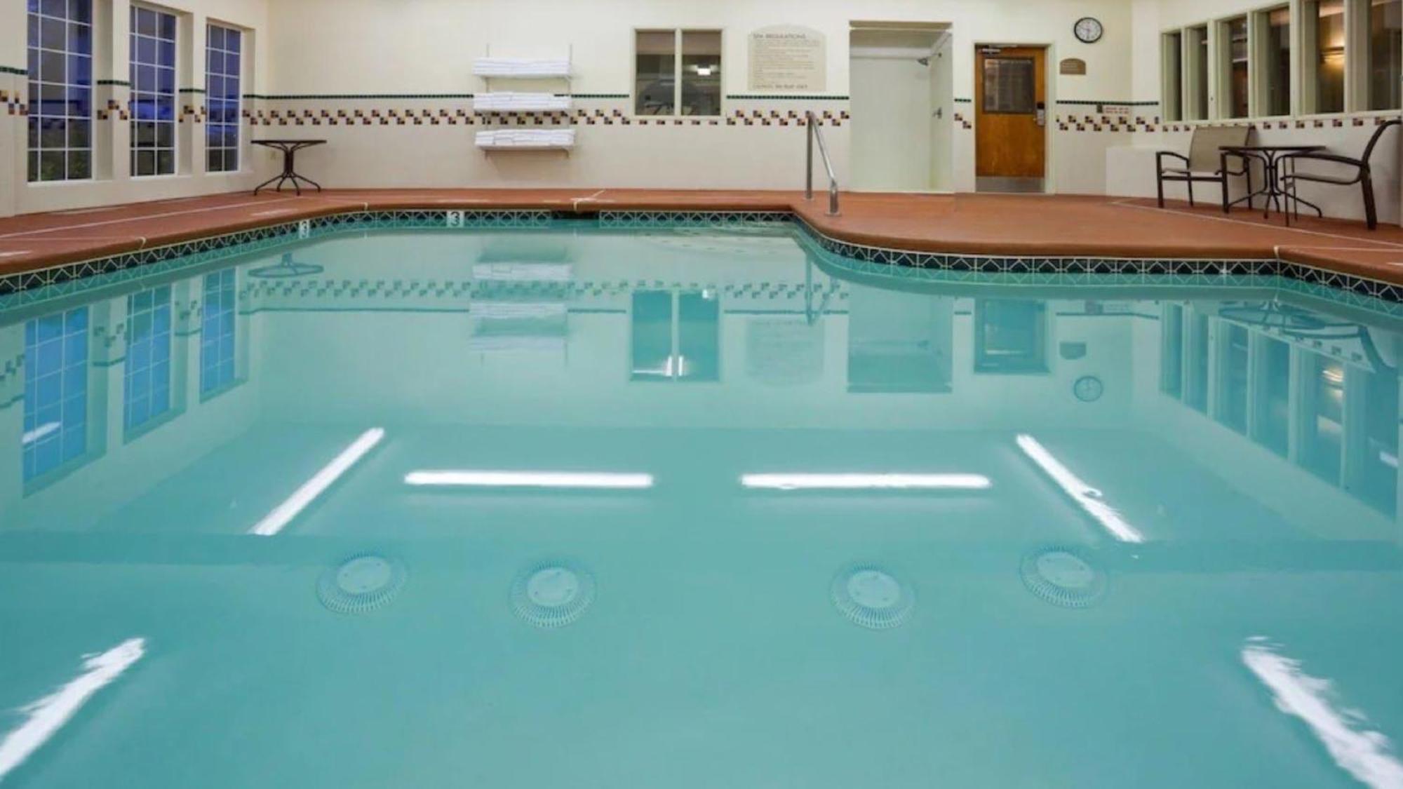 Wyndham Garden Anchorage Airport Hotell Eksteriør bilde