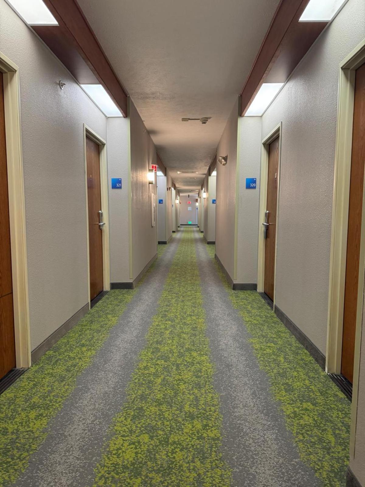 Wyndham Garden Anchorage Airport Hotell Eksteriør bilde