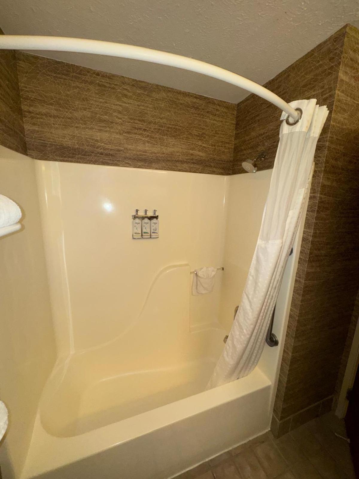 Wyndham Garden Anchorage Airport Hotell Eksteriør bilde