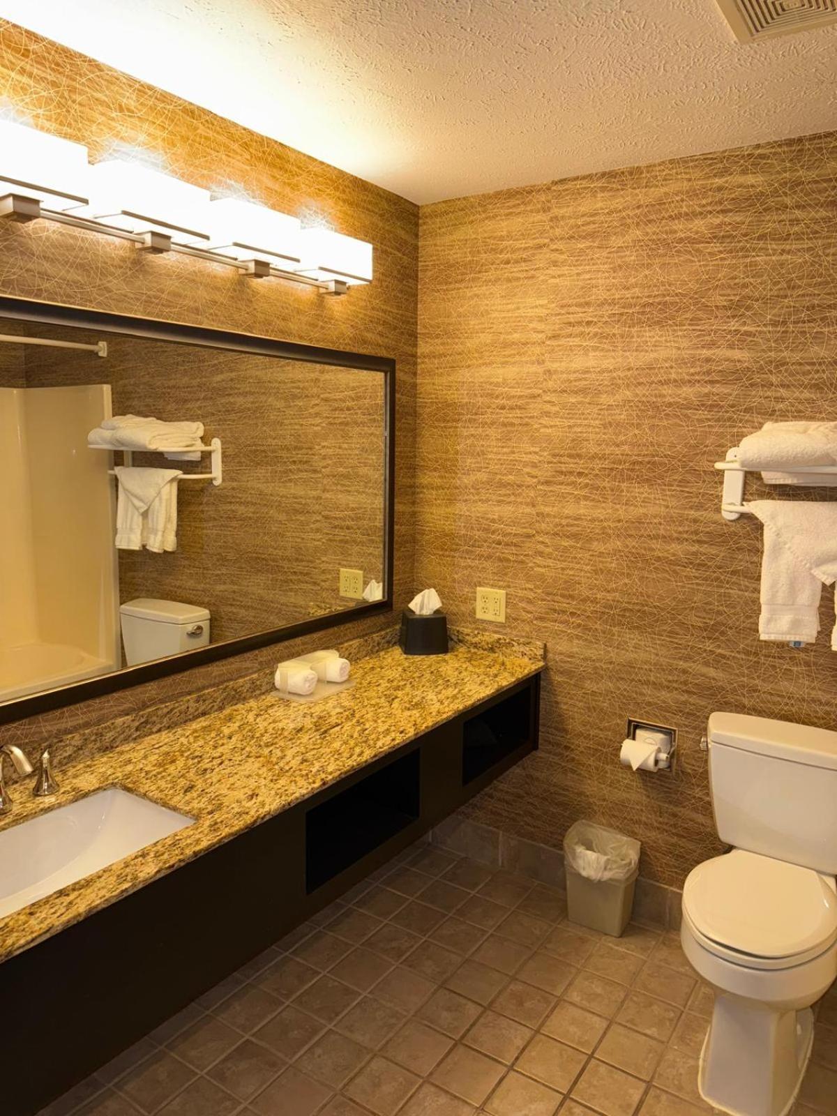 Wyndham Garden Anchorage Airport Hotell Eksteriør bilde
